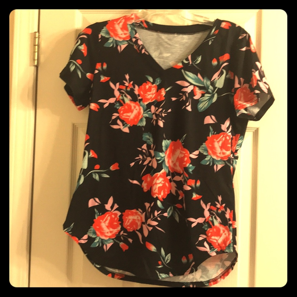Floral tee
